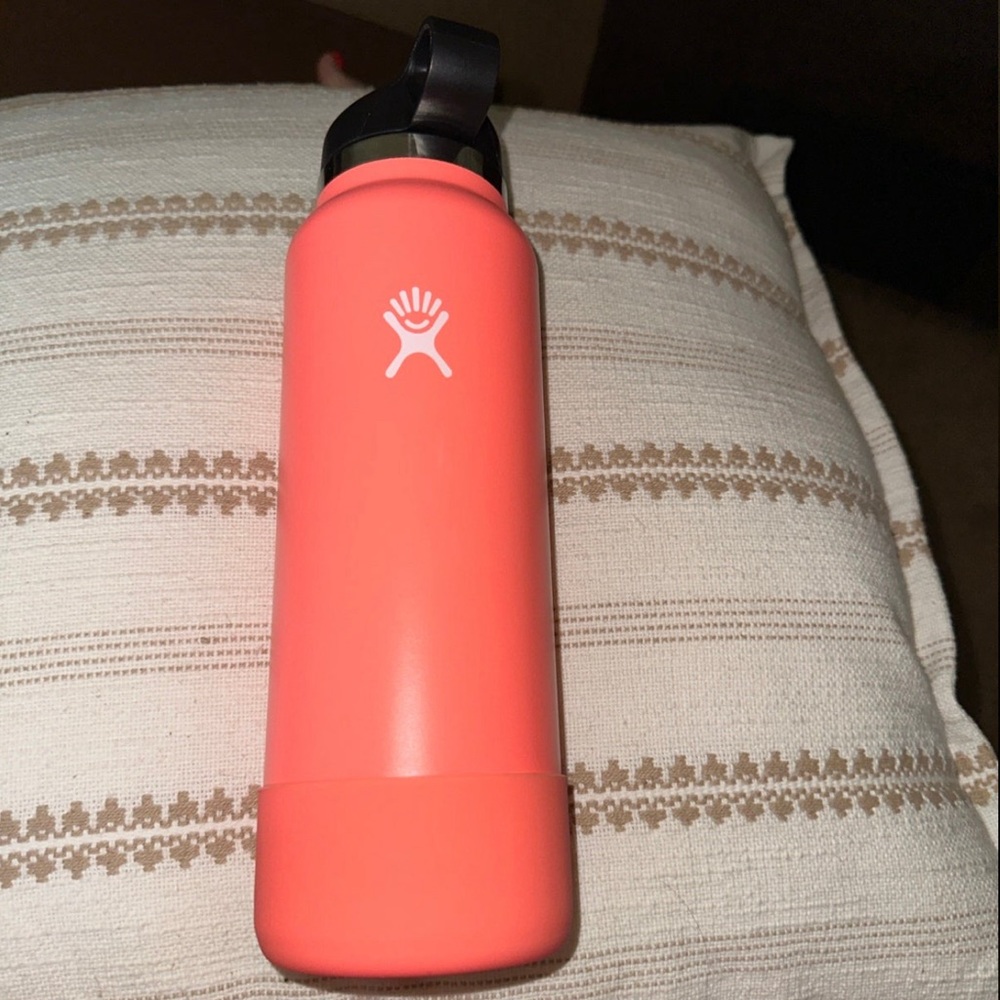 Hydroflask 40oz Water Bottle